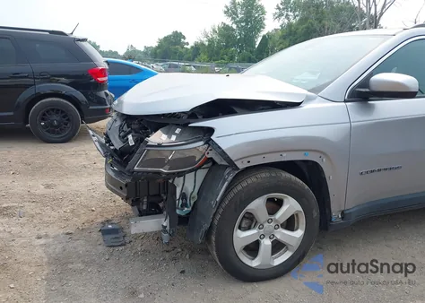2019 Jeep Compass Latitude Fwd из США, поврежденный, VIN 3C4NJCBB1KT667295